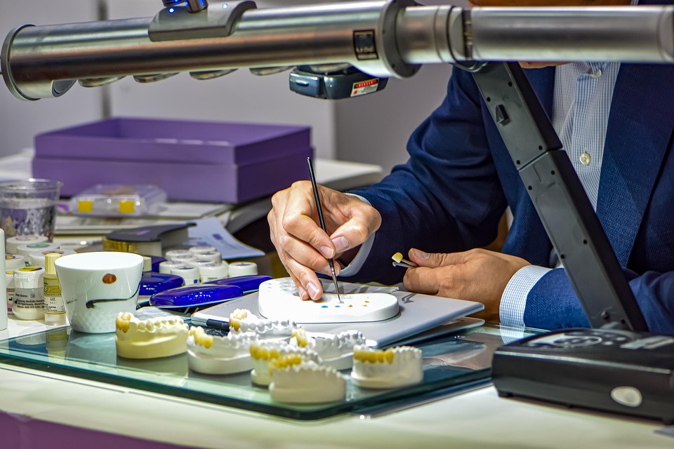 dental lab 7660684 960 720