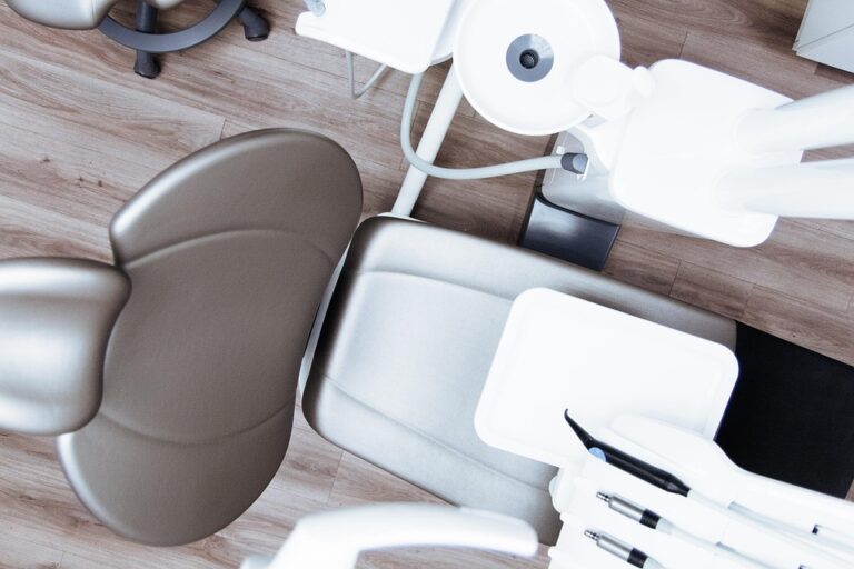 dentist 2589771 960 720