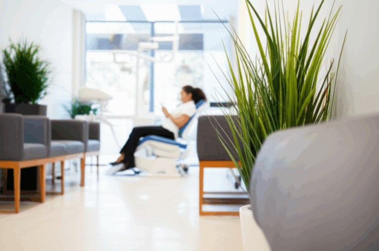 How Much Do Dentists Make in Mexico