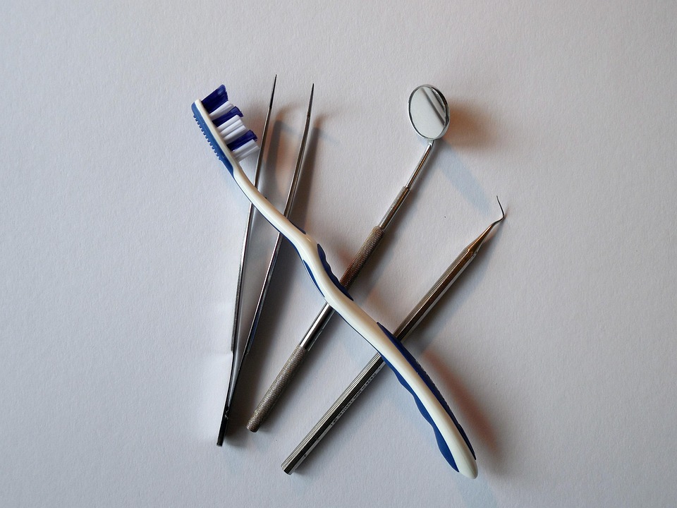 dentist 674654 960 720